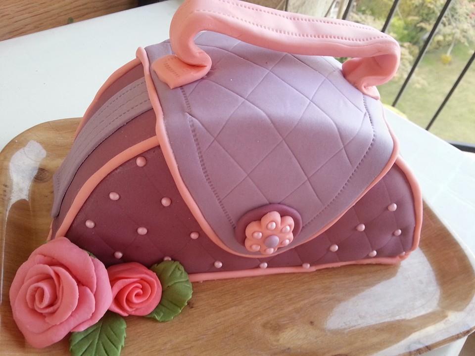 Mothers-day-bag-cake.jpg
