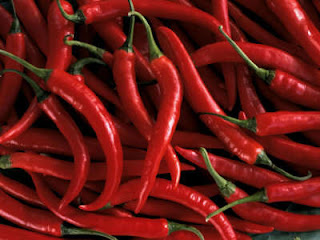 Buy-red-peppers-Red-color-indicates-quotburning.jpg