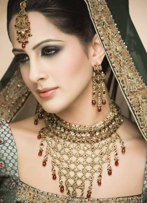 wedding_jewellery_sets.jpg