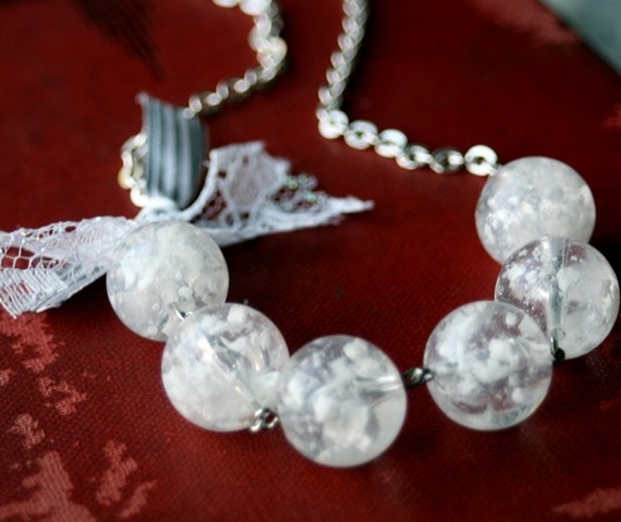 antique-beads-book-christmas-clear-crystal-Favim.com-72747.jpg