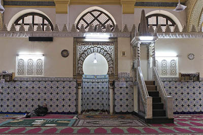 mosque10.jpg