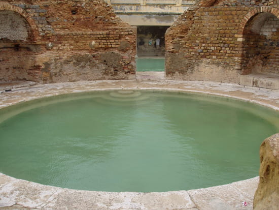 piscines-khenchela-algerie-6046411396-957283.jpg