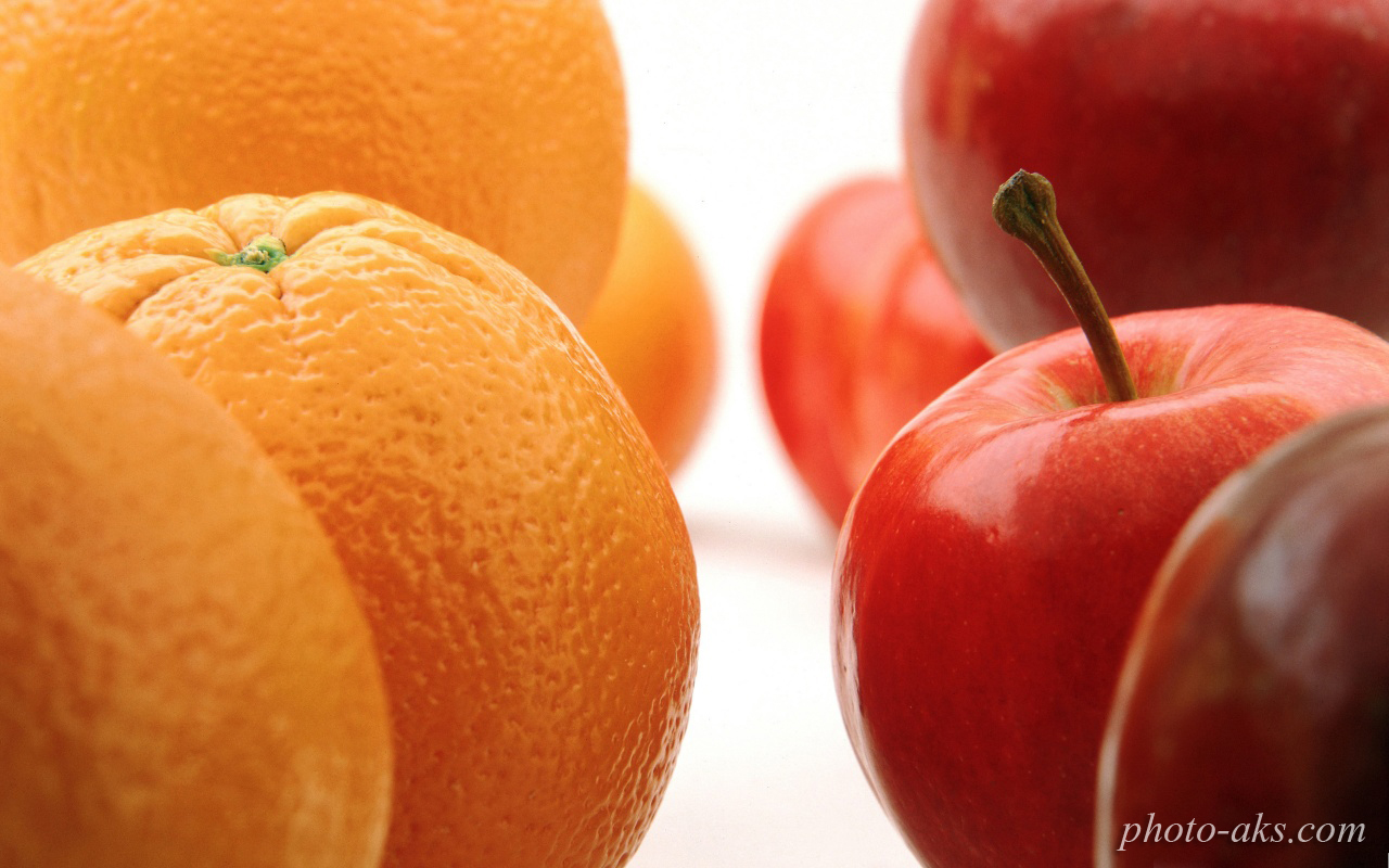 oranges_and_apples.jpg
