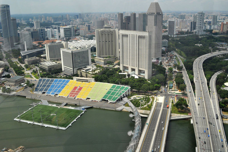 the-float-at-marina-bay-singapore-floating-field-stage-worlds-largest-6.jpg