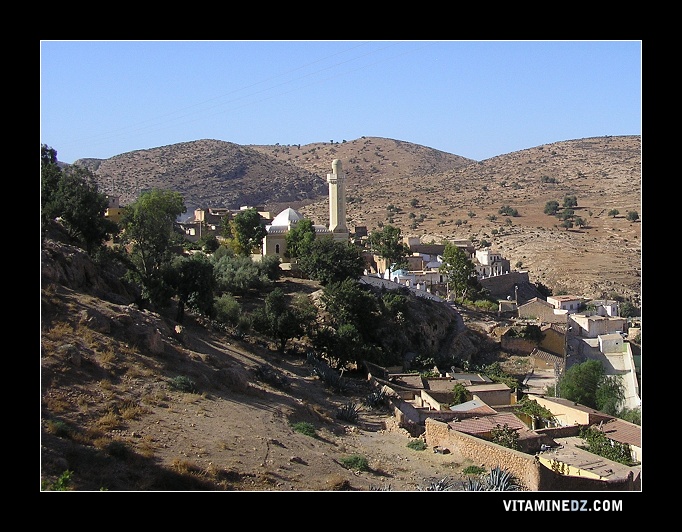 2950-el-kalaa-le-village-aux-355-marabouts.jpg