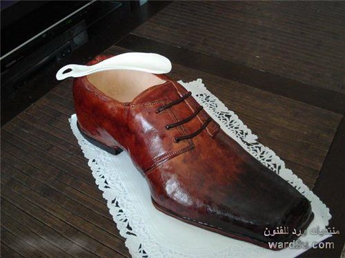 12-www.ward2u.com-Cake%20-Shoes.jpg