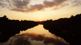 sun_sunset_lake_221019_3840x2160.webp
