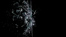 broken-glass_00405790.webp