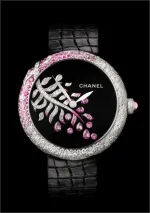 chanel-biennale-2012--mademoiselle-privee-montre-mademoiselle-prive-plume-2-466822_0x440.webp