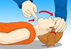 670px-Do-First-Aid-on-a-Choking-Baby-Step-22-Version-2-e1484829141463.jpg