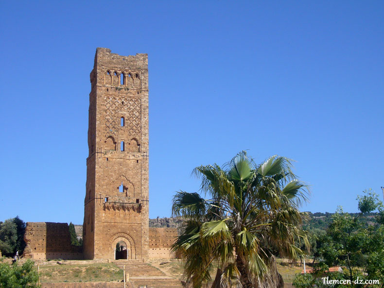minaret-mansourah-tlemcen.jpg