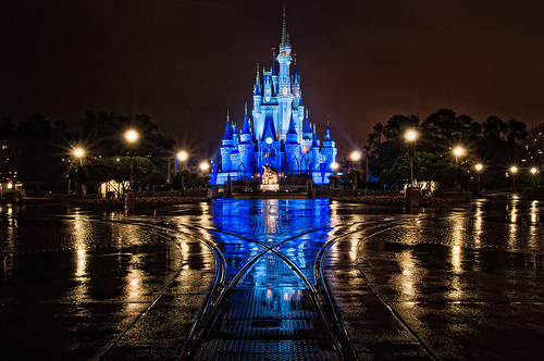 amazing-awesome-beautiful-blue-castle-disney-Favim.com-51945.jpg