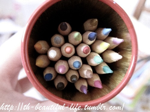 blue-brown-color-colorful-colorpencils-gold-Favim.com-80842.jpg