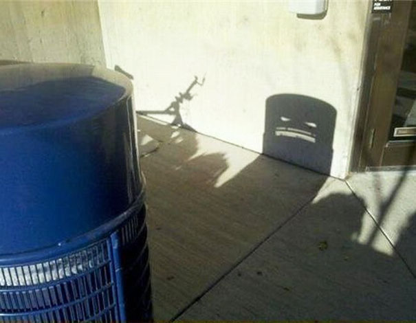 funny-shadow-fails-illusions-8.jpg