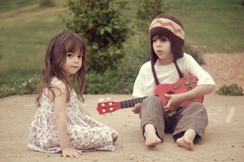 babies-bebe-children-couple-cute-guitar-Favim.com-71464.jpg
