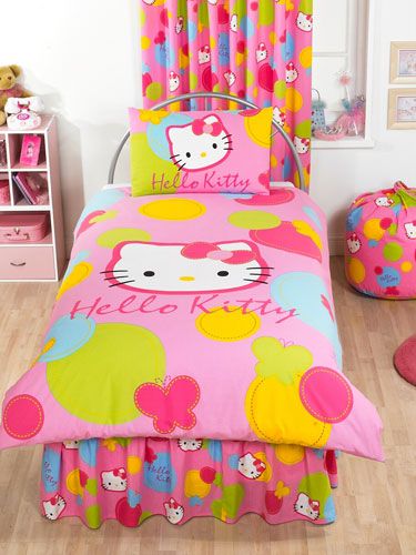 hello_kitty_spot_duvet.jpg