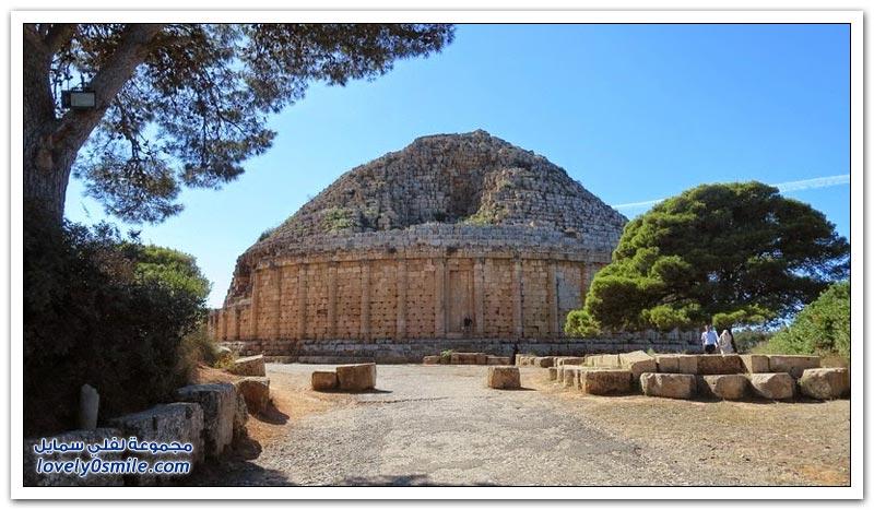 The-Royal-Mausoleum-of-Mauretania-01.jpg