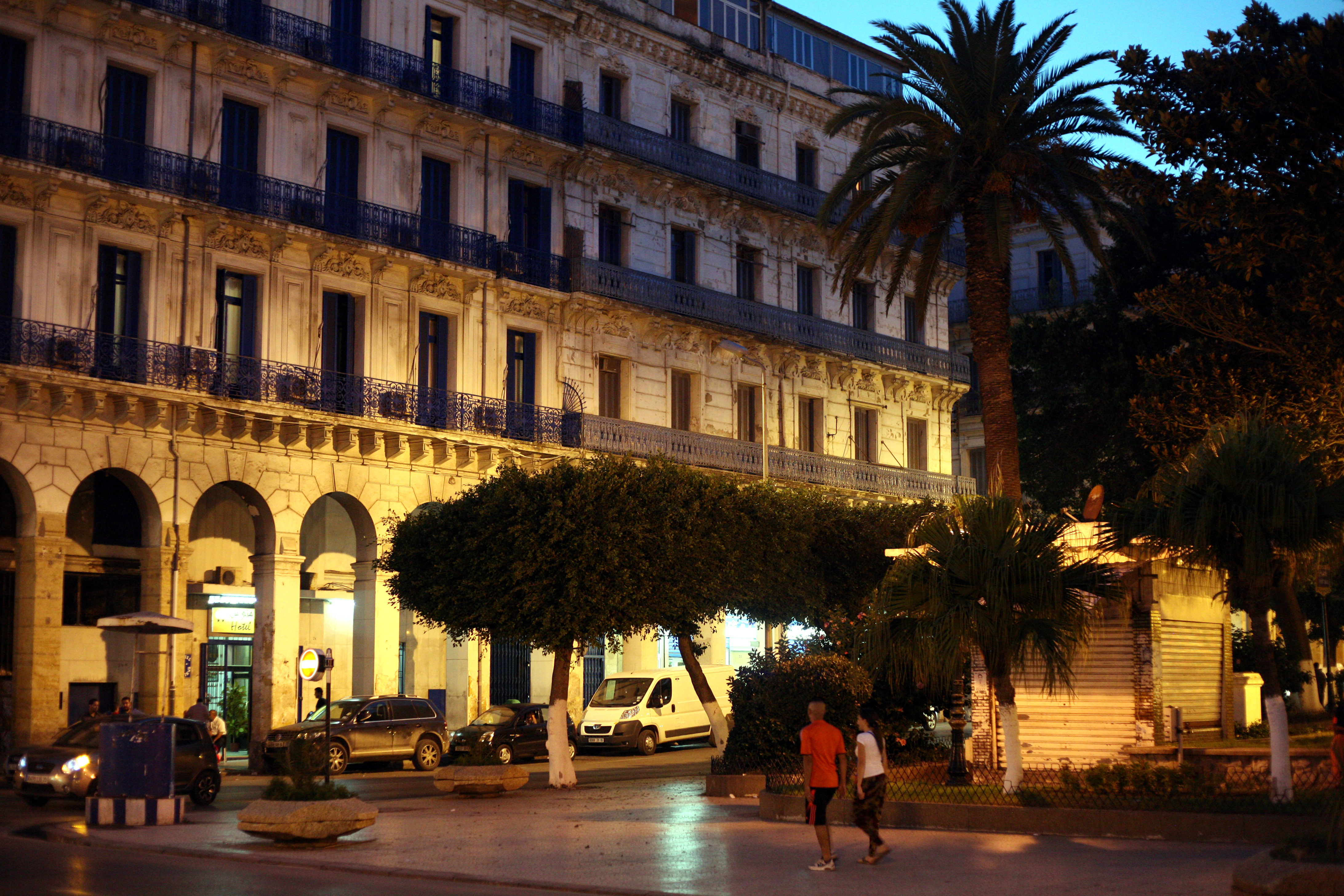 Alger-port-said-nuit.jpg