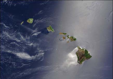 ig21_above_hawaii_02.jpg