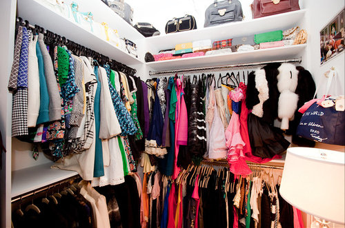 bags-closet-clothes-fantasy-jewelry-Favim.com-112721.jpg
