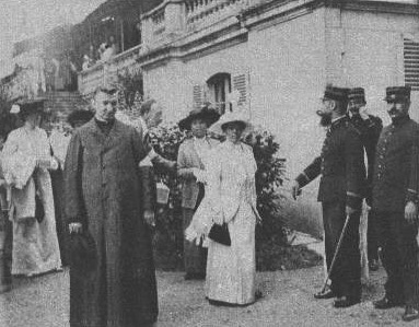 M_48_16_la_reine_de_madagascar_Ranavalo.jpg