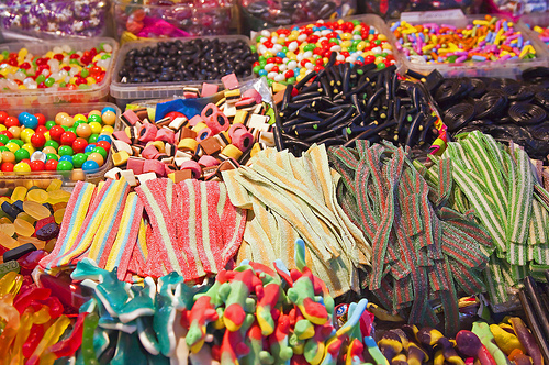 binge-candy-colours-food-gums-laces-Favim.com-97657.jpg