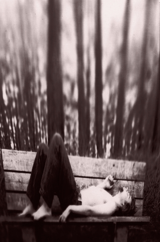 bench_by_gerrweng.jpg