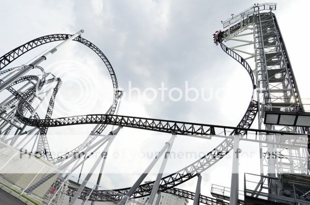 the_worlds_steepest_roller_coaster_1.jpg