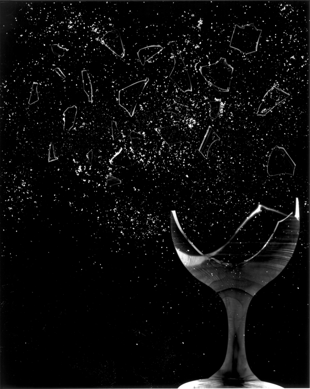 Shattered_Glass_by_Kinyin.png