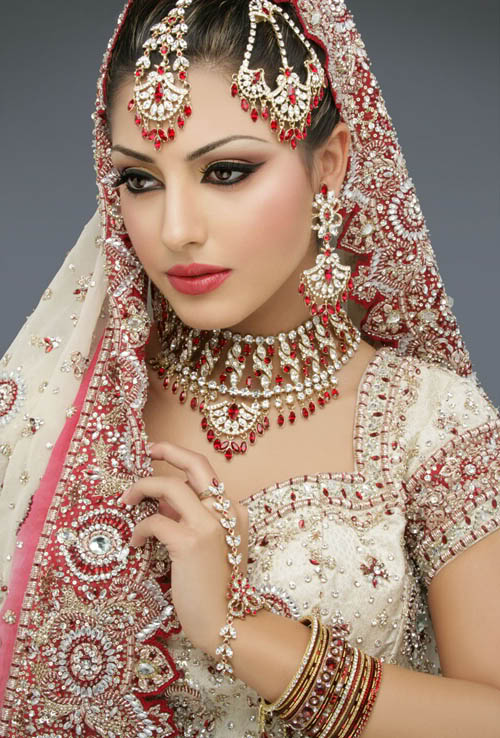 Pakistani-Bridal-Dresses-2011.jpg