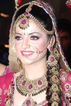 wedding-jewelry.jpg