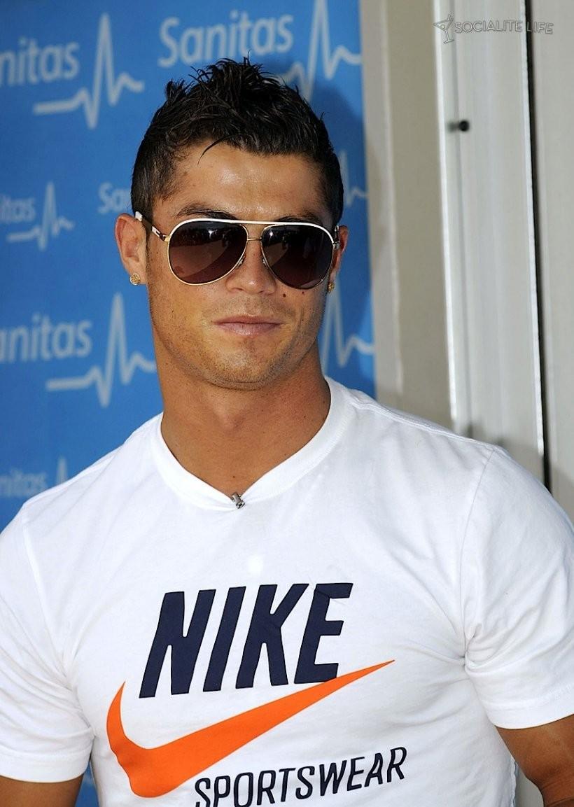 cristiano-ronaldo-madrid-photos-real-madrid-149137056.jpg