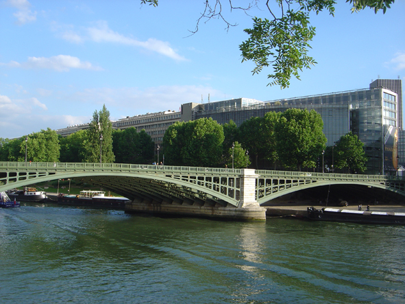 Paris_Pont_de_Sully_IMA_dsc04039.jpg