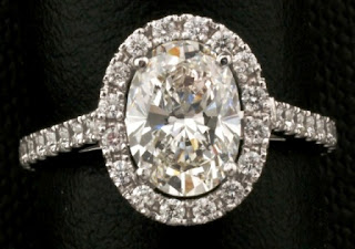 1_carat_oval_diamond_ring.jpg