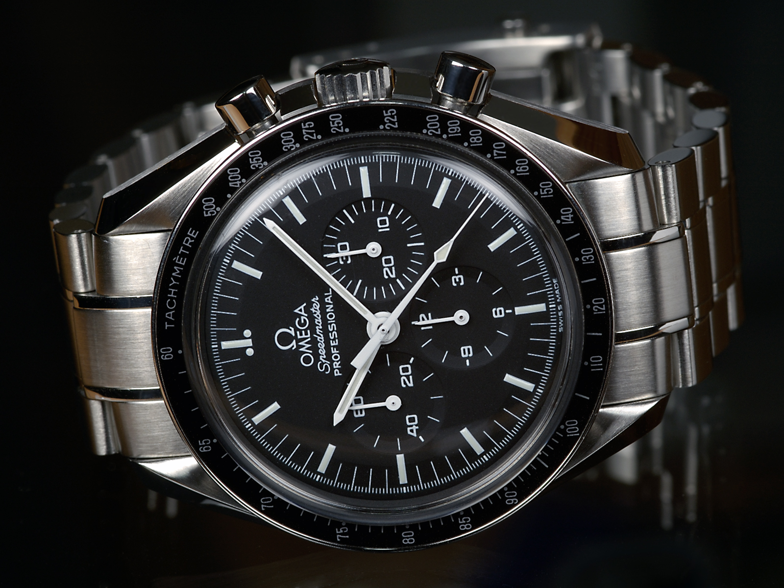 OMEGA-Speedmaster-Professional-Front.jpg