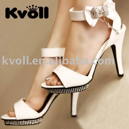 Kvoll_women_shoes.jpg