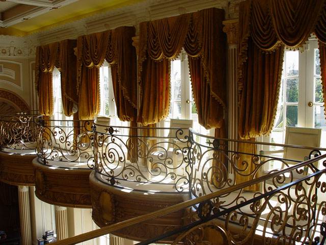 shahrukh-khan-house-palace-6.jpg