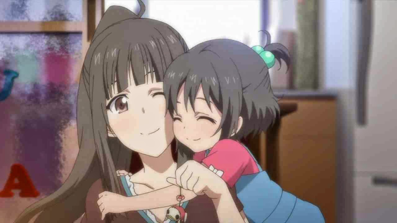 tari_tari-05-wakana_sakai-mahiru_sakai-mother-daughter-hug-love-memories.jpg
