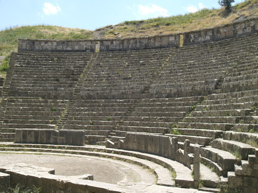 CIMG2590%20amphitheatre.jpg