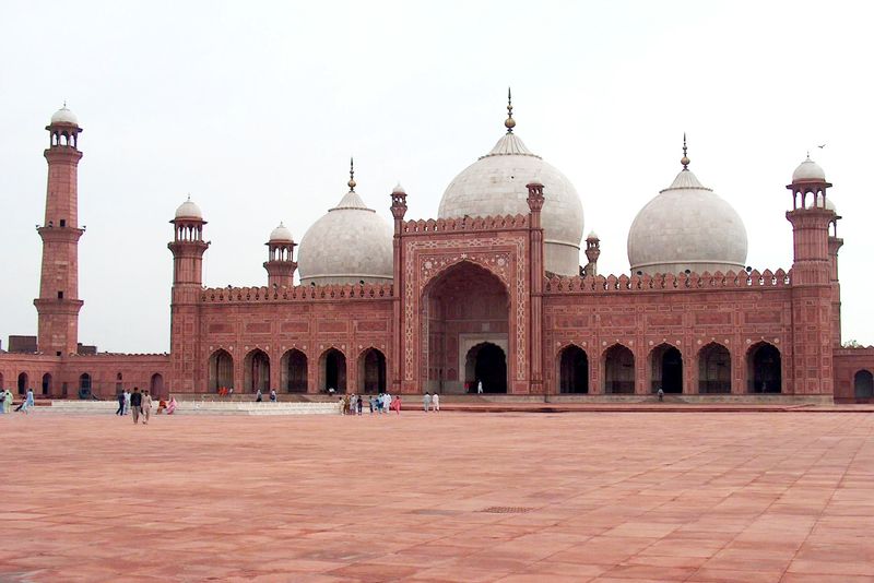 badshahi_mosque.jpg