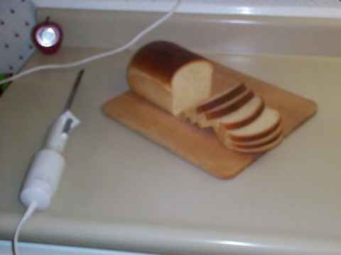 slicing_bread.jpg
