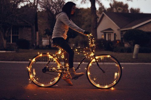 bike-fashion-girl-Favim.com-439945_large.jpeg