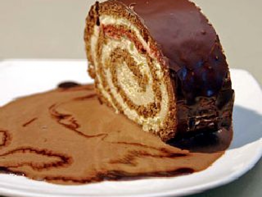 thumb-le-gateau-roule-au-chocolat---une-recette-facile-2354.gif