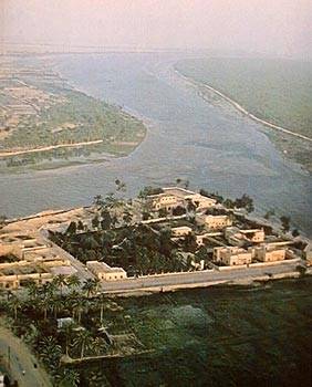 QURNA.jpg