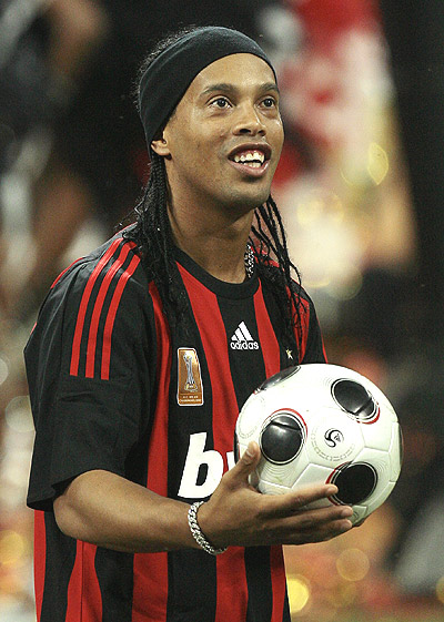 7042_Ronaldinho.jpg