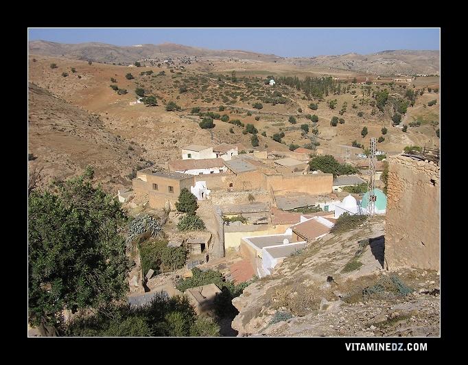 02-2949-el-kalaa-le-village-aux-355-goubbas.jpg