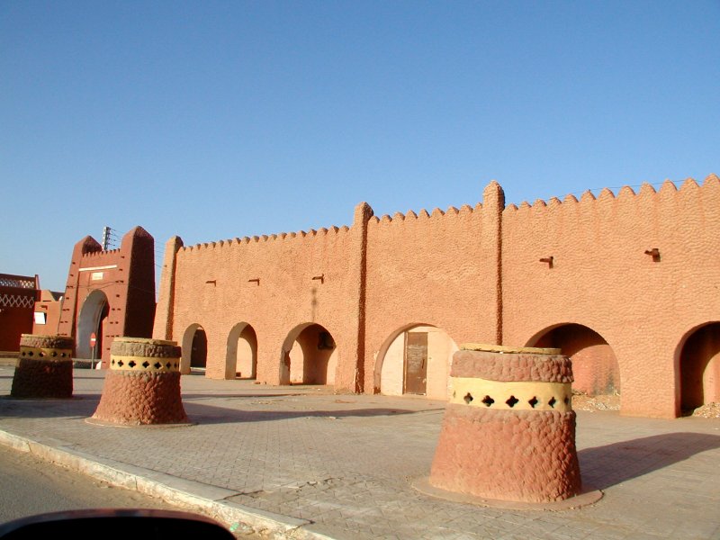 4711-dans-les-rues-d-adrar-les-fougaras.jpg